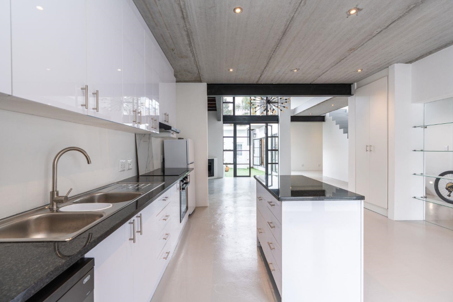 3 Bedroom Property for Sale in Gardens Western Cape